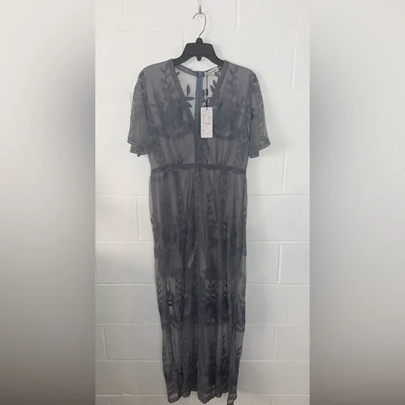 Eleter Deep V-Neck Lace Romper Dress NWT - Picture 4 of 8